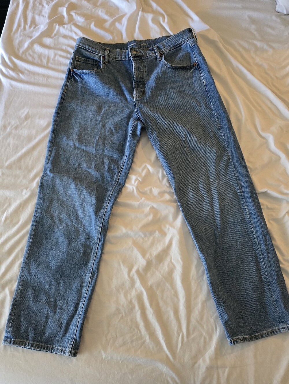 Old Navy Straight Leg Jeans in Medium Blue Denim